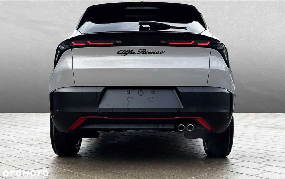 Alfa Romeo Junior 1.2 mHEV Ibrida Speciale eDCT - 3