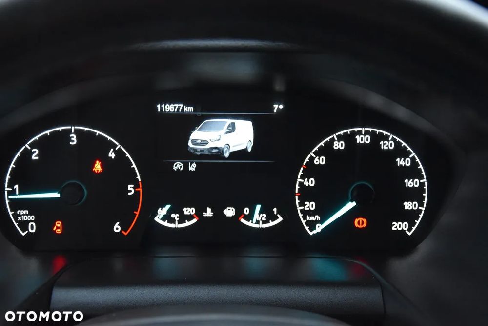 Ford TRANSIT CUSTOM 300 L2H1 - 31