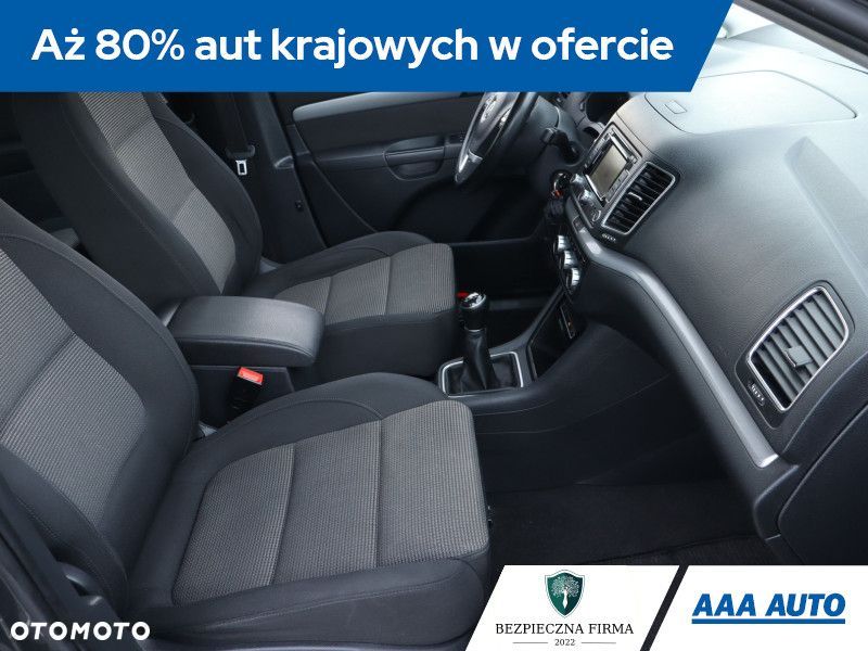 Volkswagen Sharan - 11