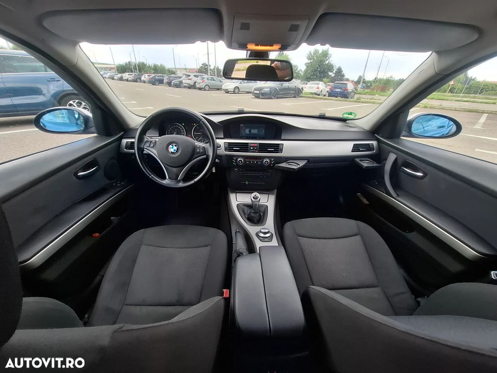 BMW Seria 3 320d DPF Efficient Dynamics Edition Edition Exclusive - 8