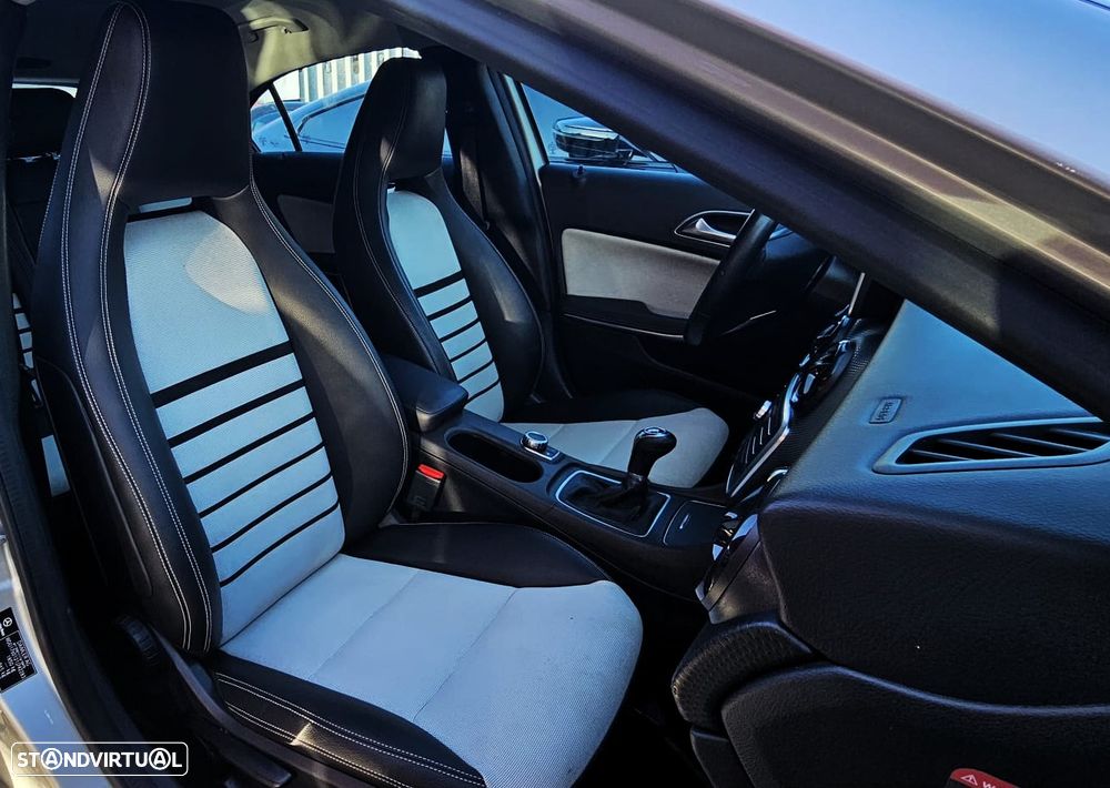Mercedes-Benz A 180 d Business Solutions - 5