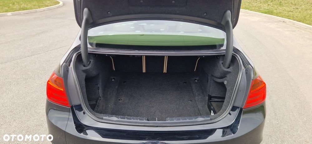 BMW Seria 3 328i Sport-Aut - 2