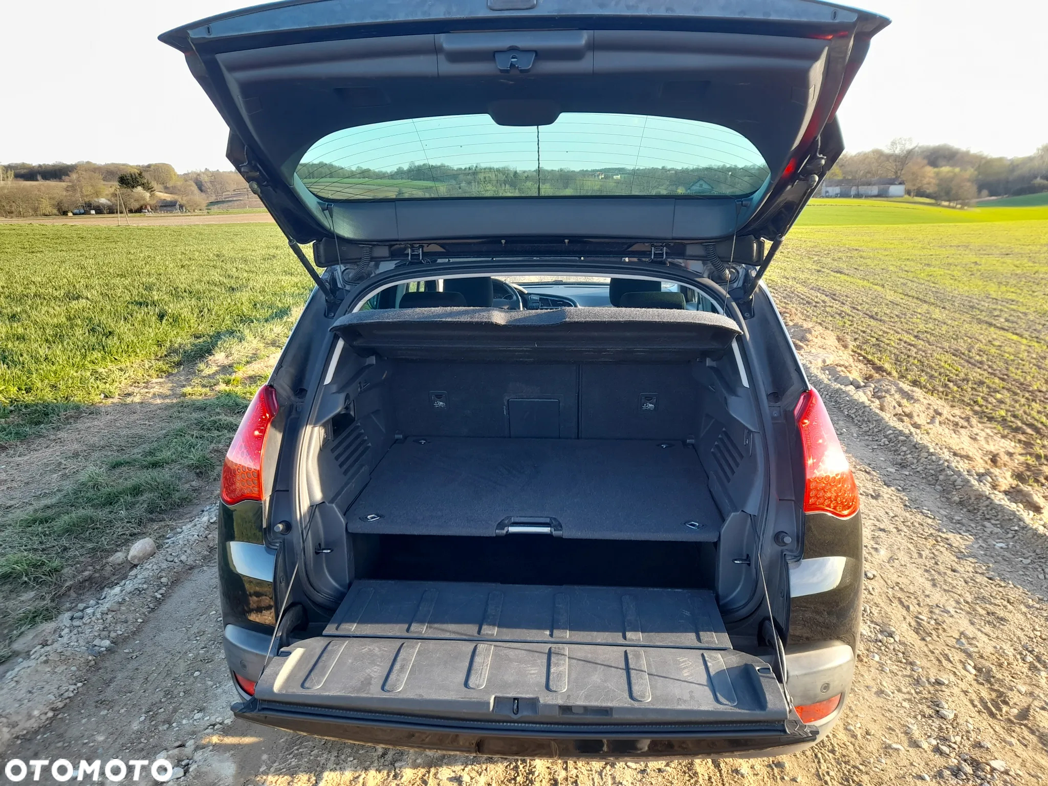 Peugeot 3008 1.6 Premium - 12