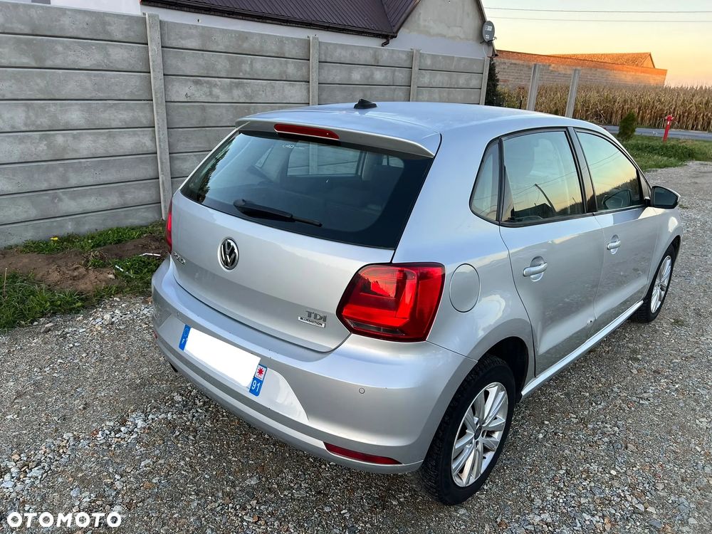 Volkswagen Polo 2015 photo 5