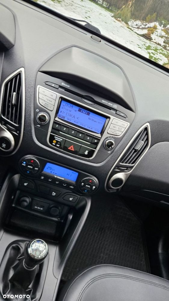 Hyundai ix35 - 25