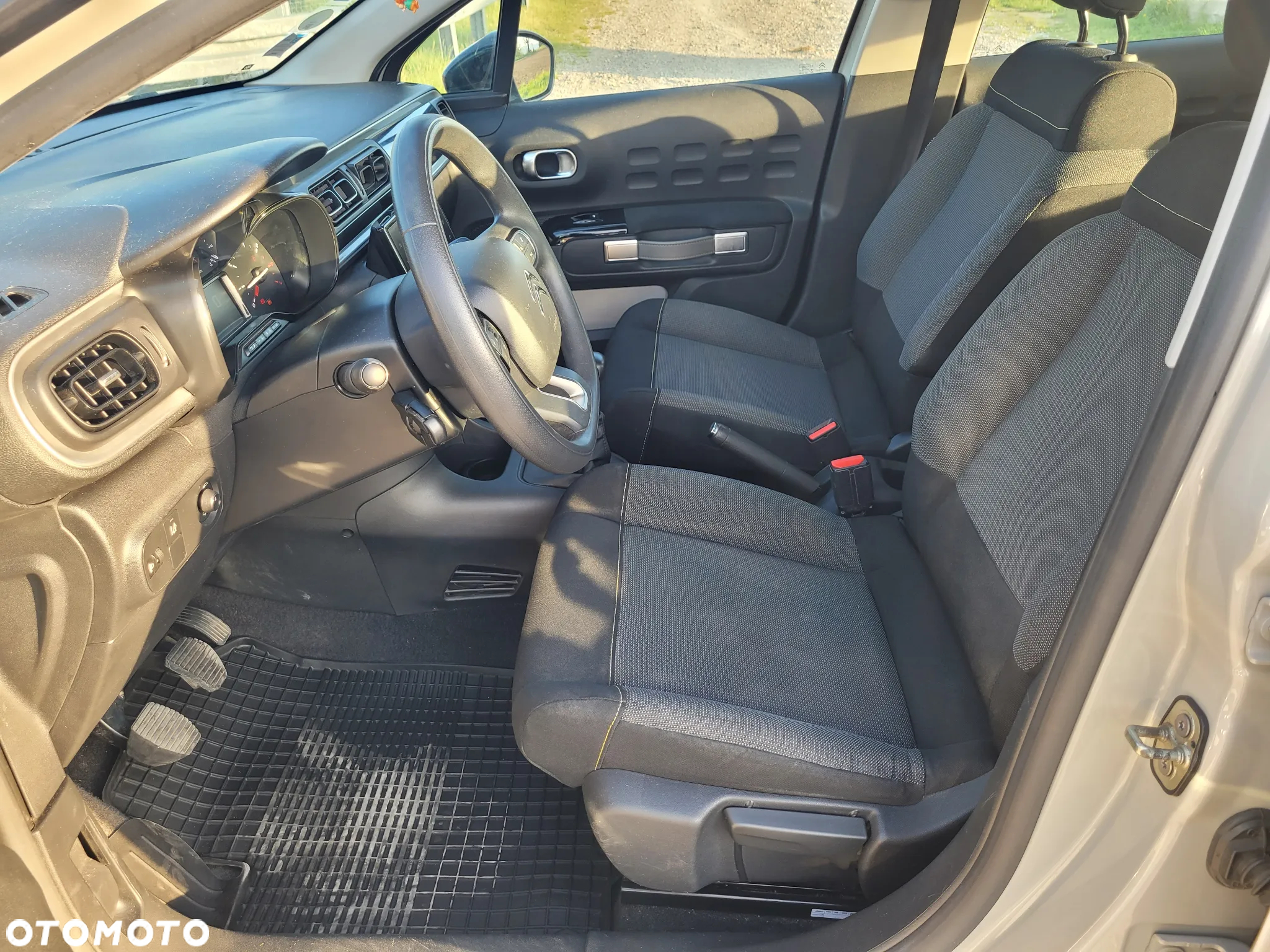 Citroën C3 1.5 BlueHDi Shine - 22