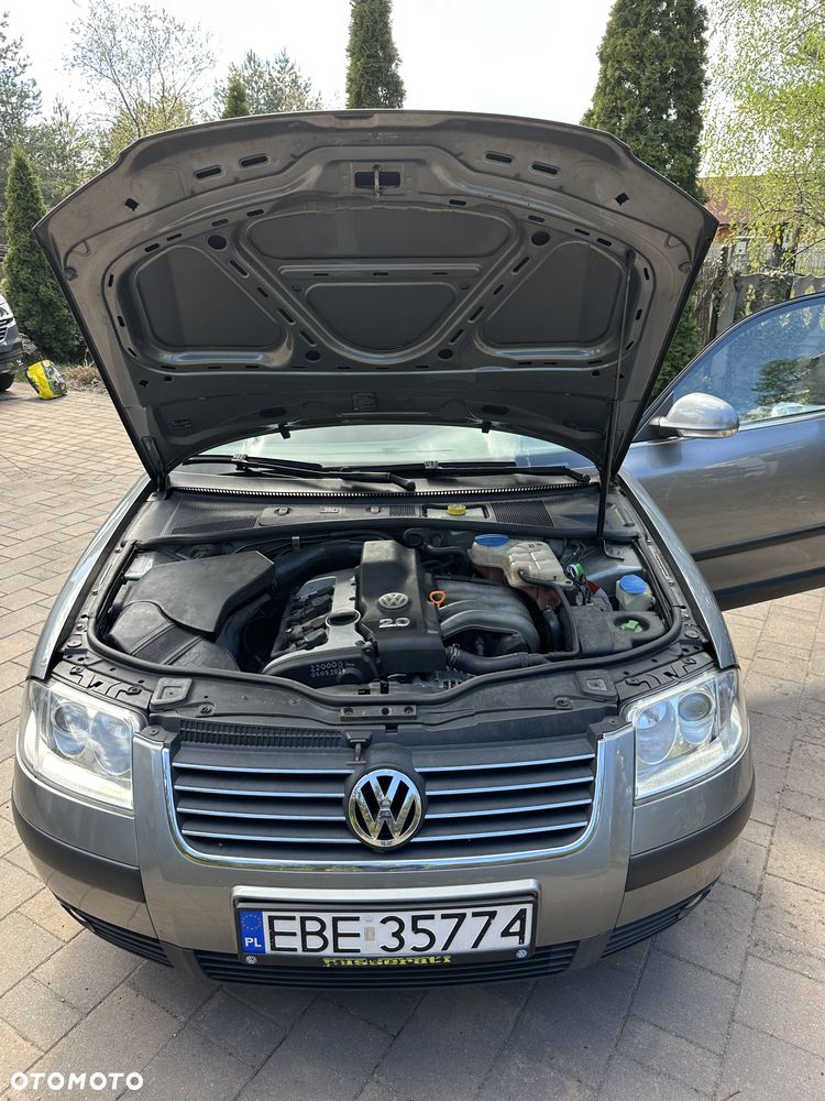 Volkswagen Passat 2.0 Comfortline - 22
