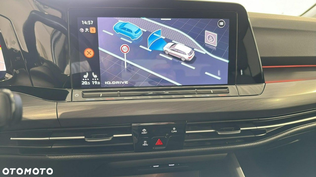 Volkswagen Golf - 20