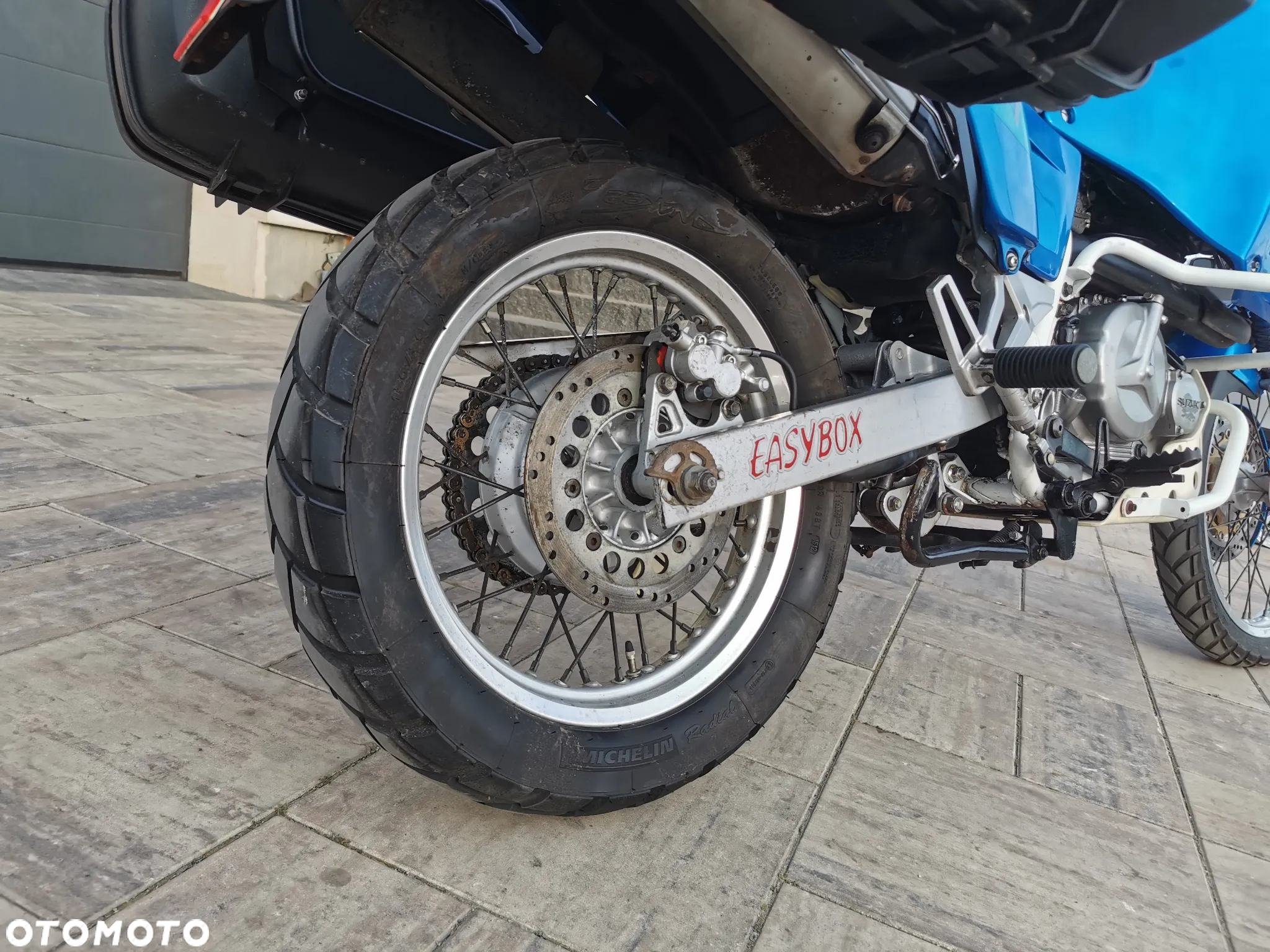 Suzuki DR - 13