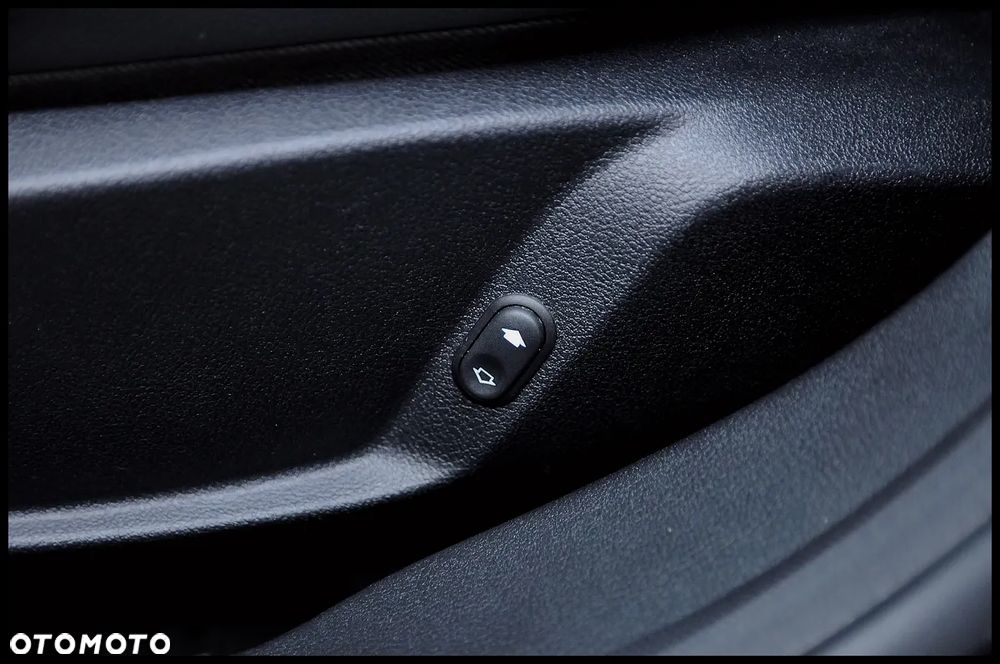 Ford Mondeo 2.0 TDCi Titanium - 39