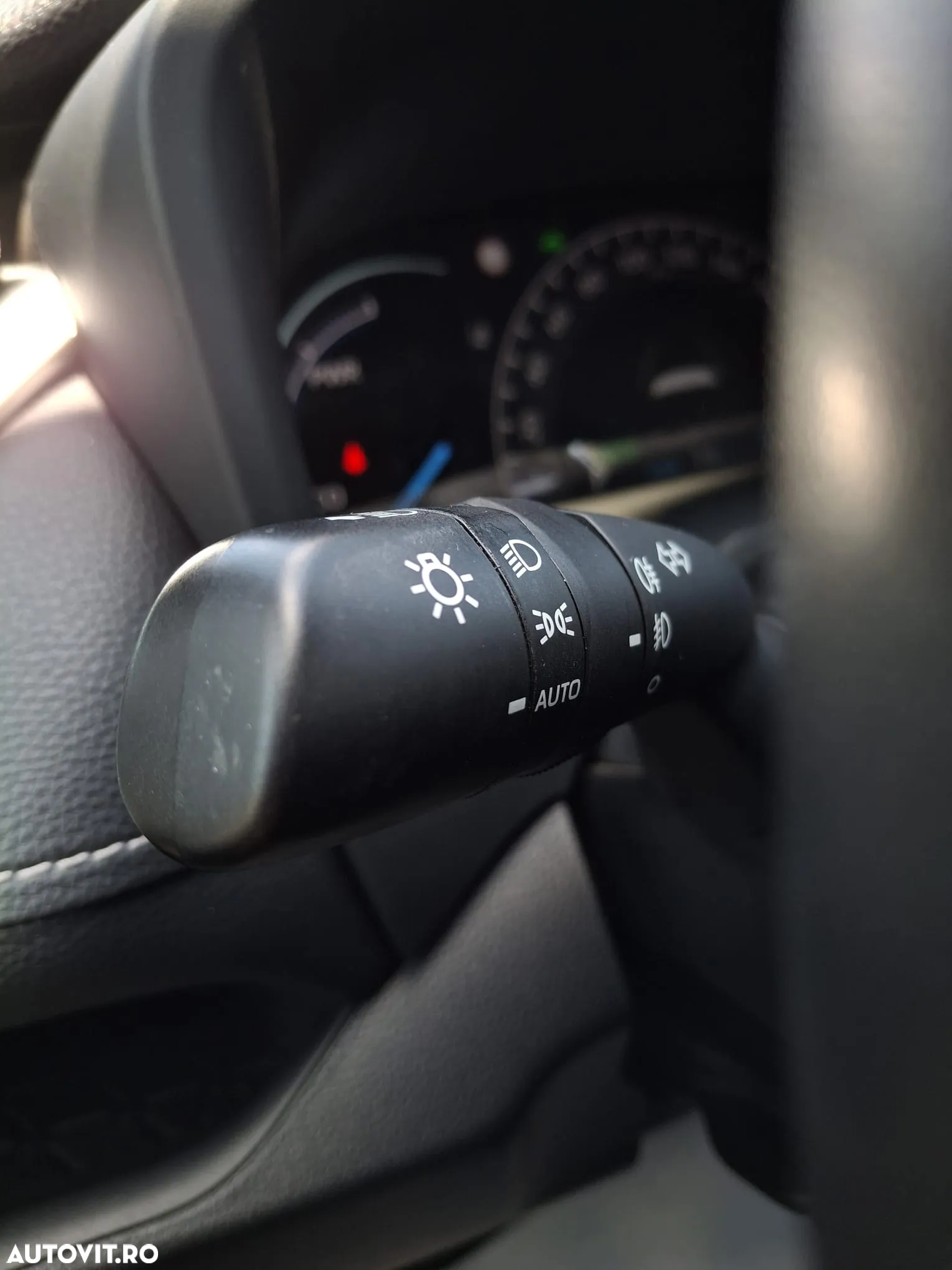 Toyota RAV4 2.5 Hybrid VVT-iE 4x4 Dynamic - 16