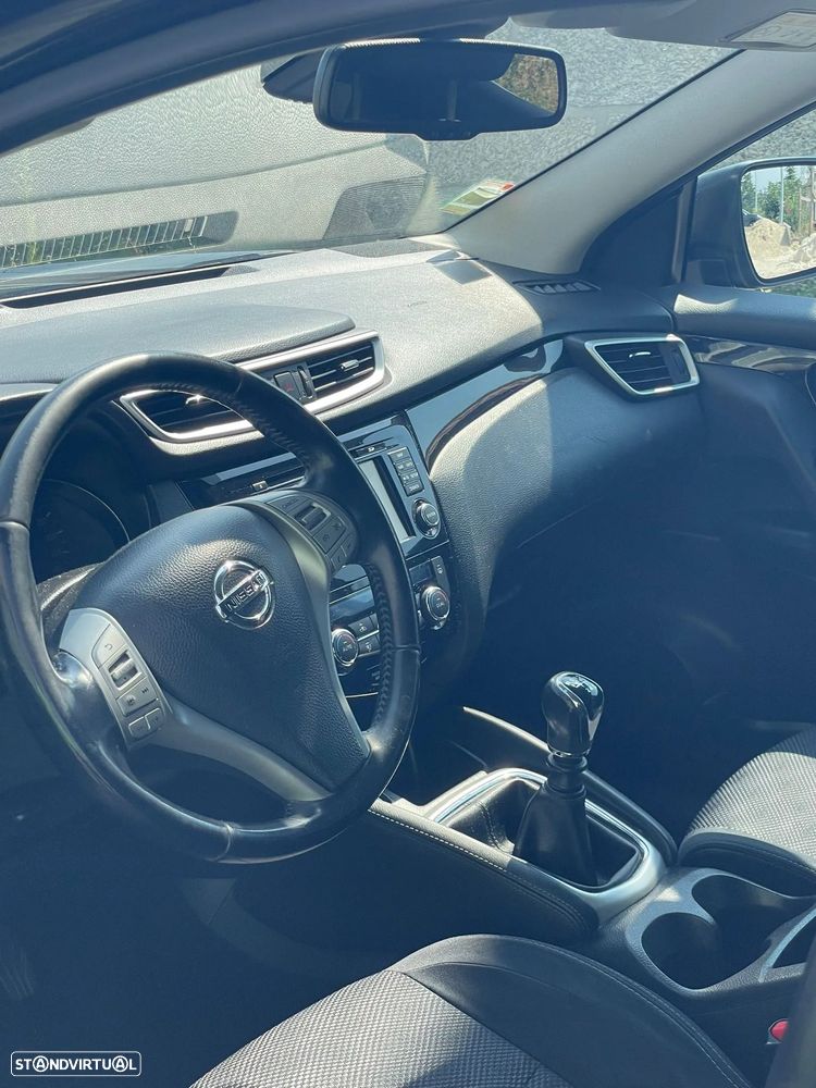 Nissan Qashqai 1.5 dCi N-Connecta - 2
