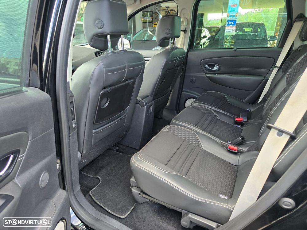 Renault Grand Scénic 1.6 dCi Bose Edition SS - 29