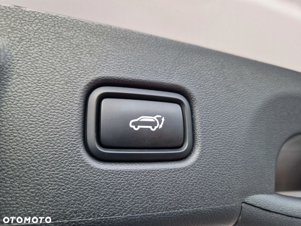 Hyundai Tucson 1.6 T-GDi 48V Platinum 2WD DCT - 38