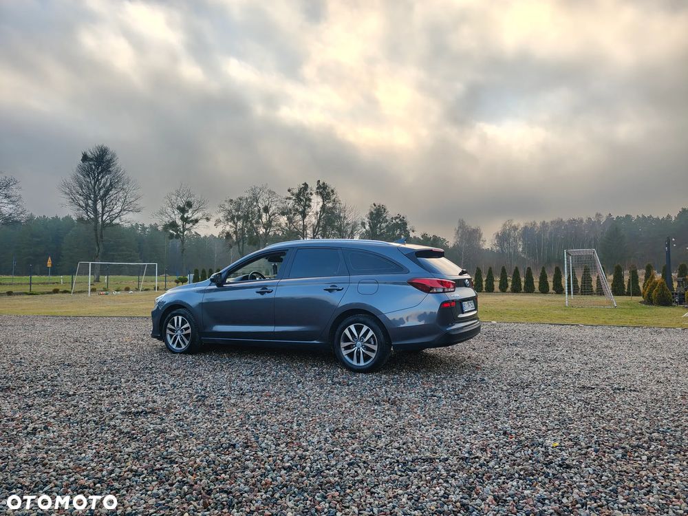 Hyundai i30 1.6 CRDI Select - 27