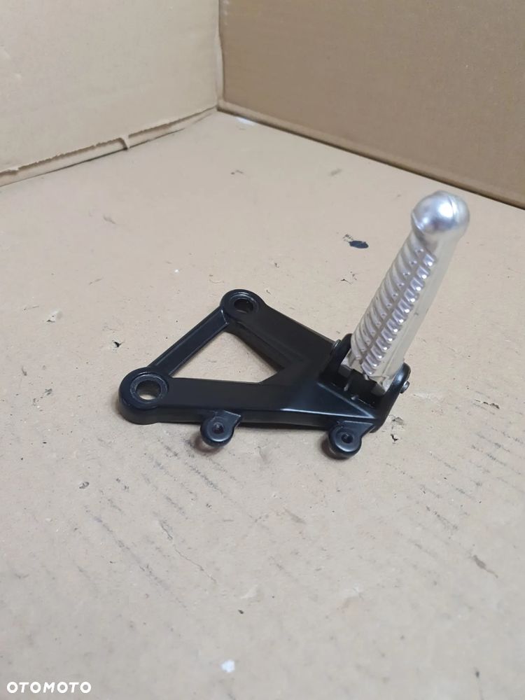 Podnóżek Ducati 848 Prawy Przedni 08-13 OEM 824.1.147.1A - 3