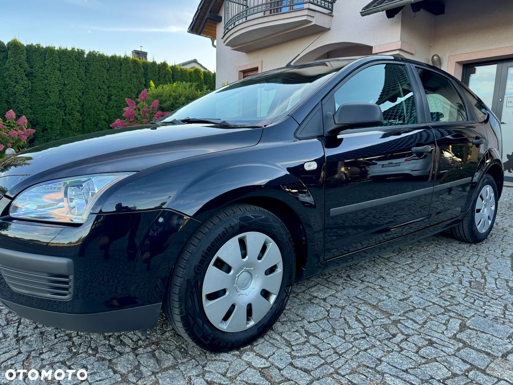Ford Focus 1.6 Comfort - 9