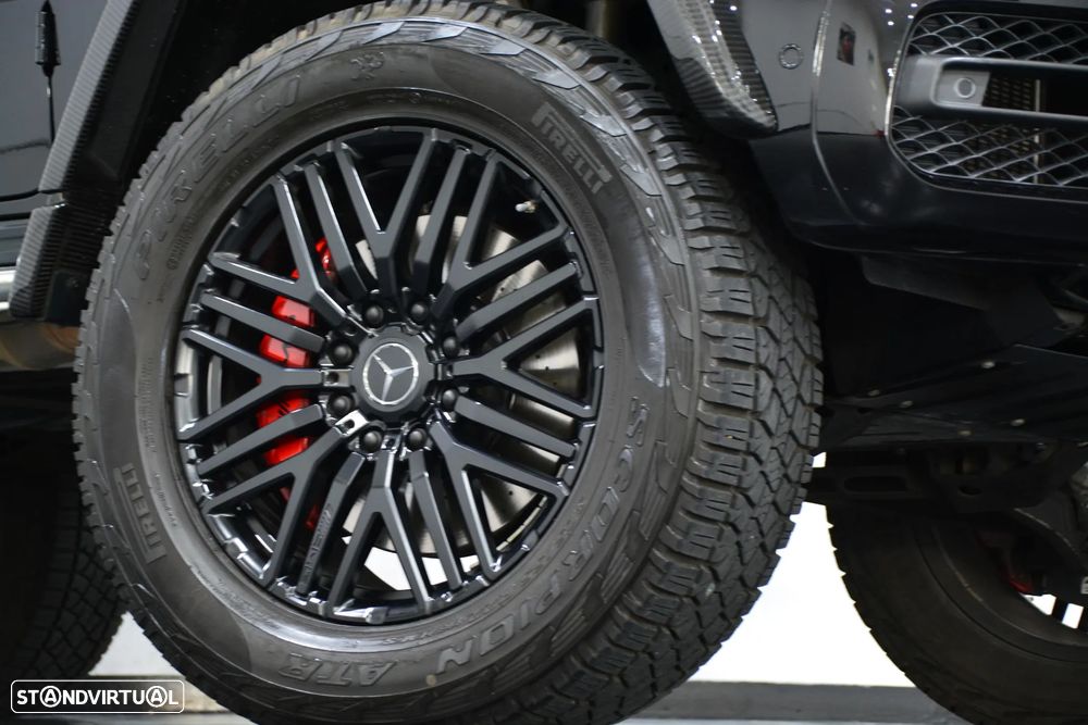 Mercedes-Benz G 63 AMG 4x4 - 9
