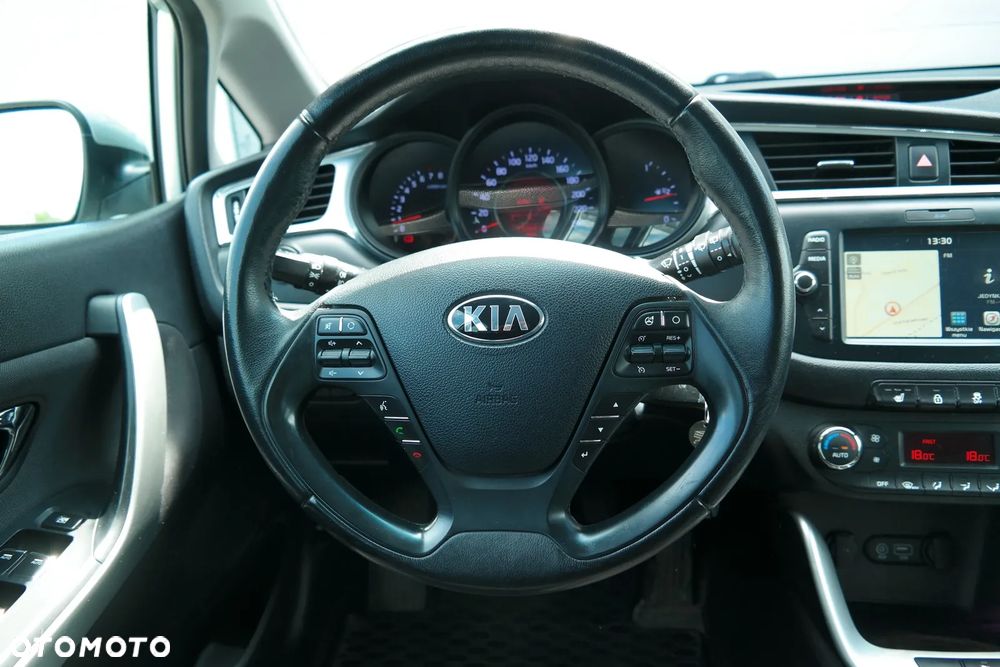 Kia Ceed 1.4 L - 16