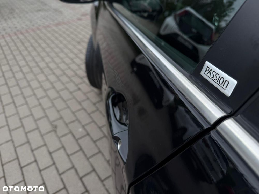 Hyundai i30 blue 1.6 GDI Passion - 30
