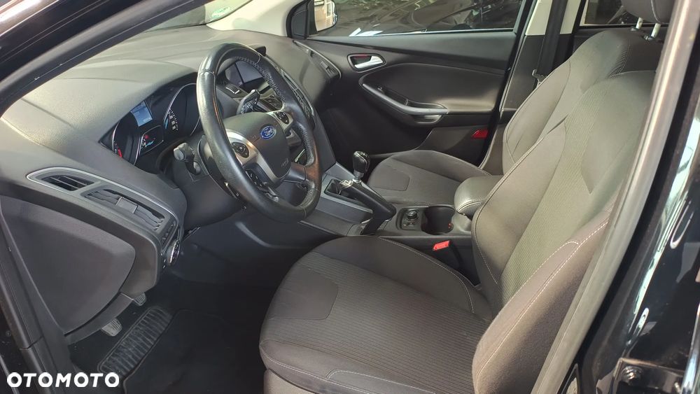 Ford Focus 1.6 EcoBoost Titanium - 8