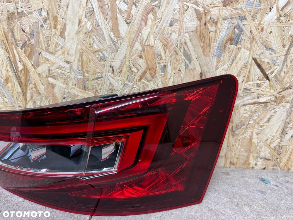 LAMPA TYŁ PRAWA LED SKODA SUPERB III 3V9945208 - 11