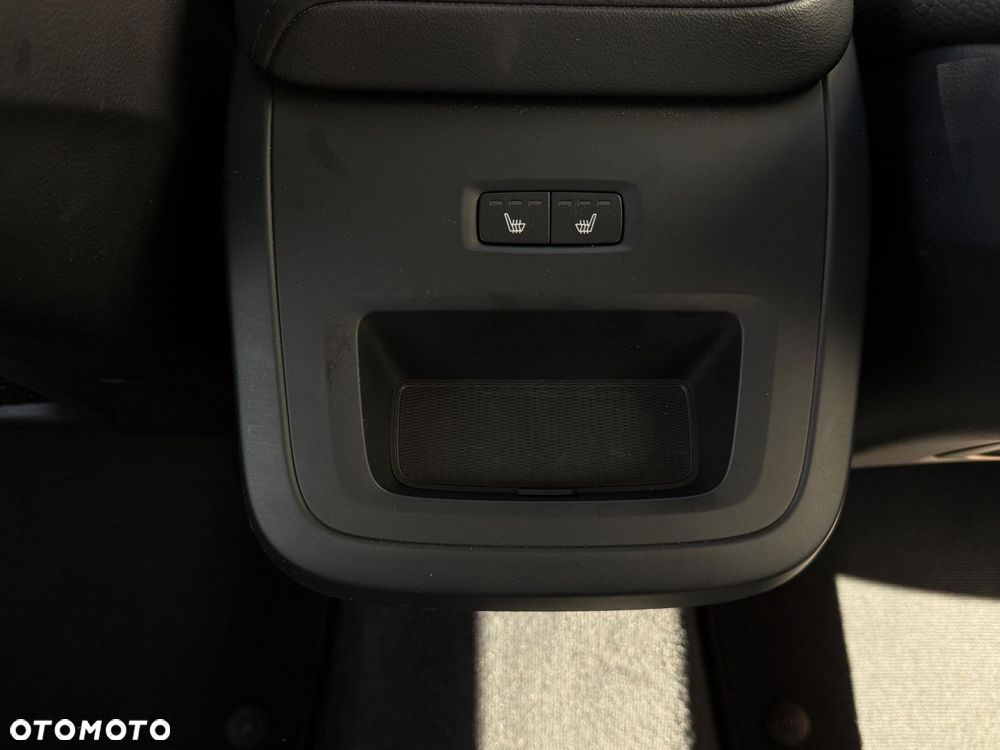 Volvo XC 60 - 23
