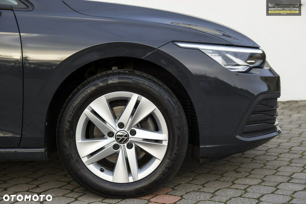 Volkswagen Golf - 33