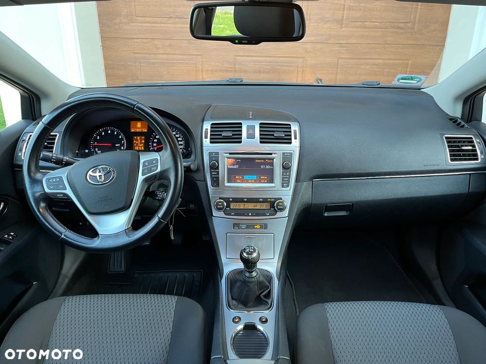 Toyota Avensis 1.8 Life - 3