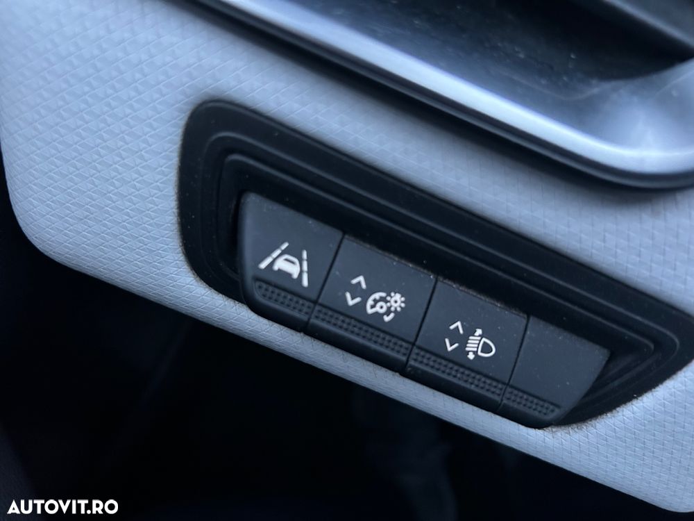 Renault Clio BLUE dCi 100 BUSINESS EDITION - 18