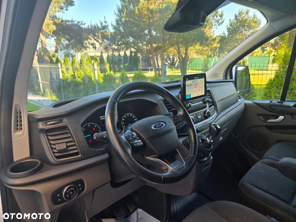 Ford Transit  custom - 18
