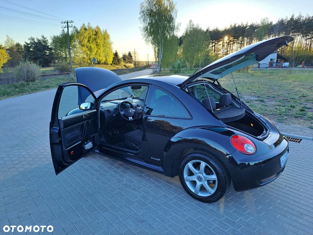 Volkswagen New Beetle 1.9 TDI - 32