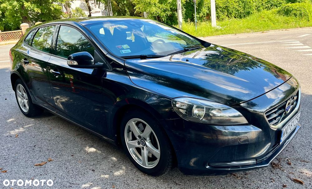 Volvo V40 D3 Base - 8