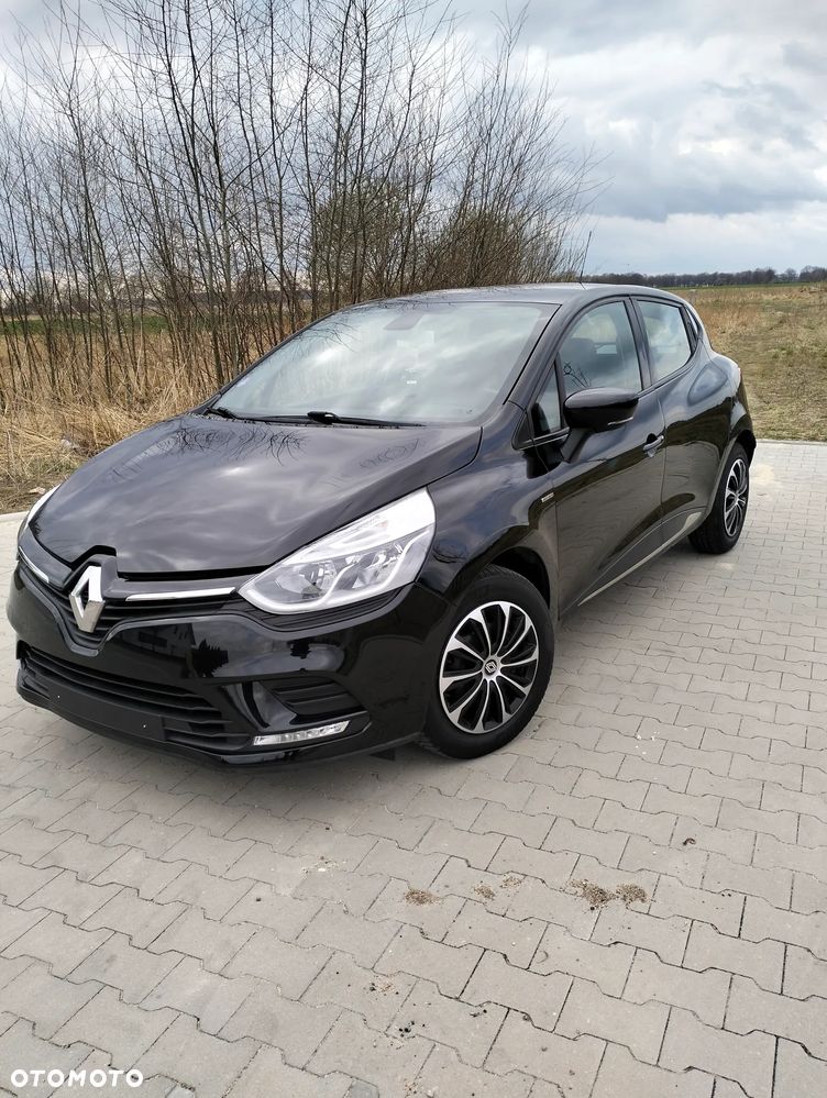 Renault Clio - 7