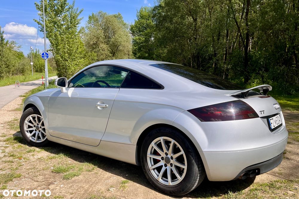 Audi TT Coupé - 4