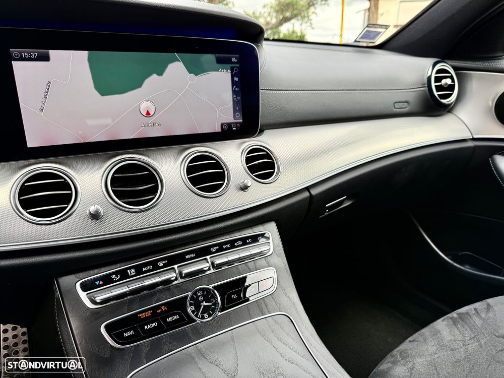 Mercedes-Benz E 300 d AMG - 6