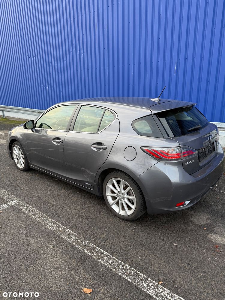Lexus CT Luxury Line - 4