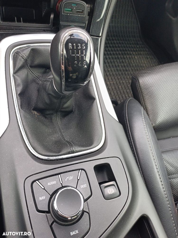 Opel Insignia 2.0 Turbo Sport - 12