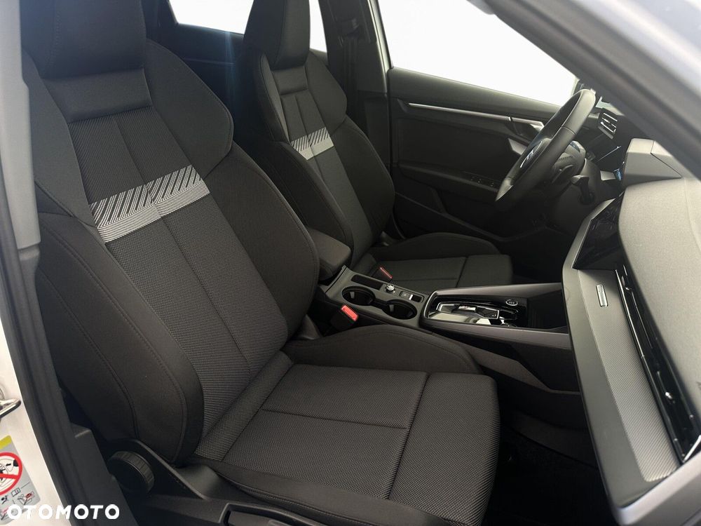 Audi A3 Sportback - 37
