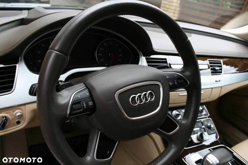Audi A8 - 28