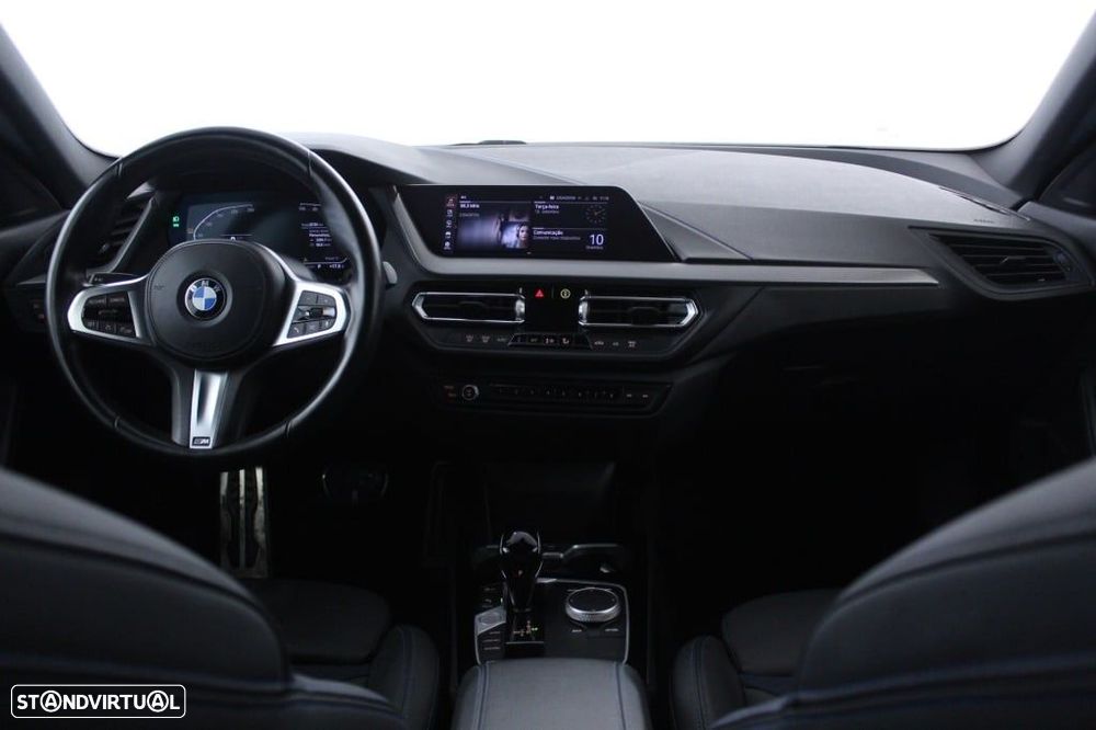 BMW 216 Gran Coupé - 18