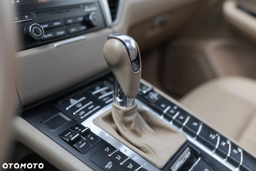 Porsche Macan Standard - 15
