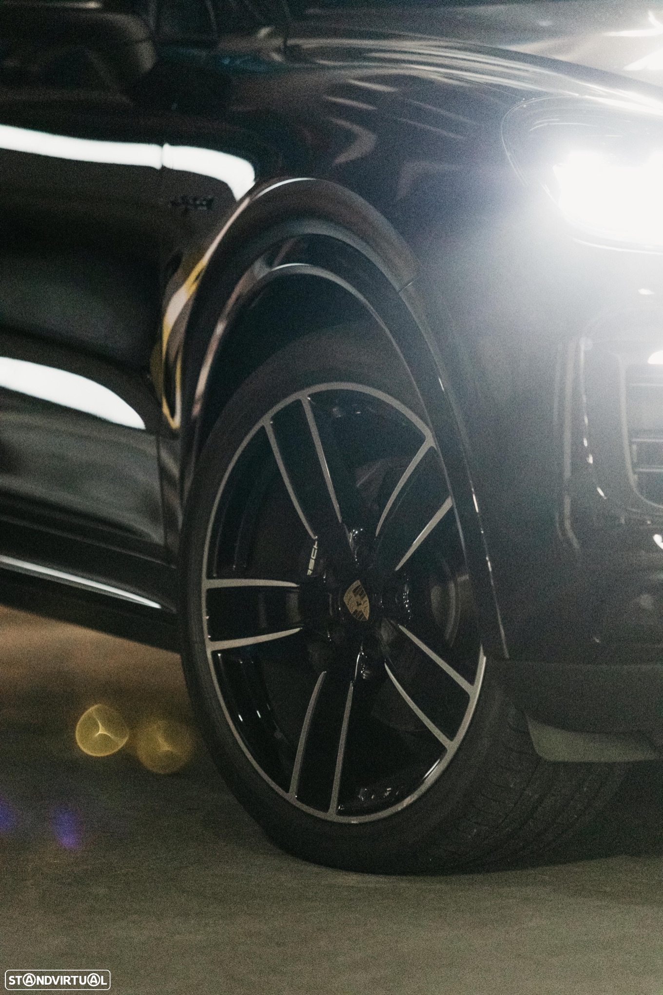 Porsche Cayenne Coupé E-Hybrid Platinum Edition - 12