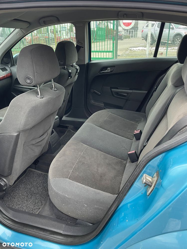 Opel Astra 1.6 Sport Easytronic - 10