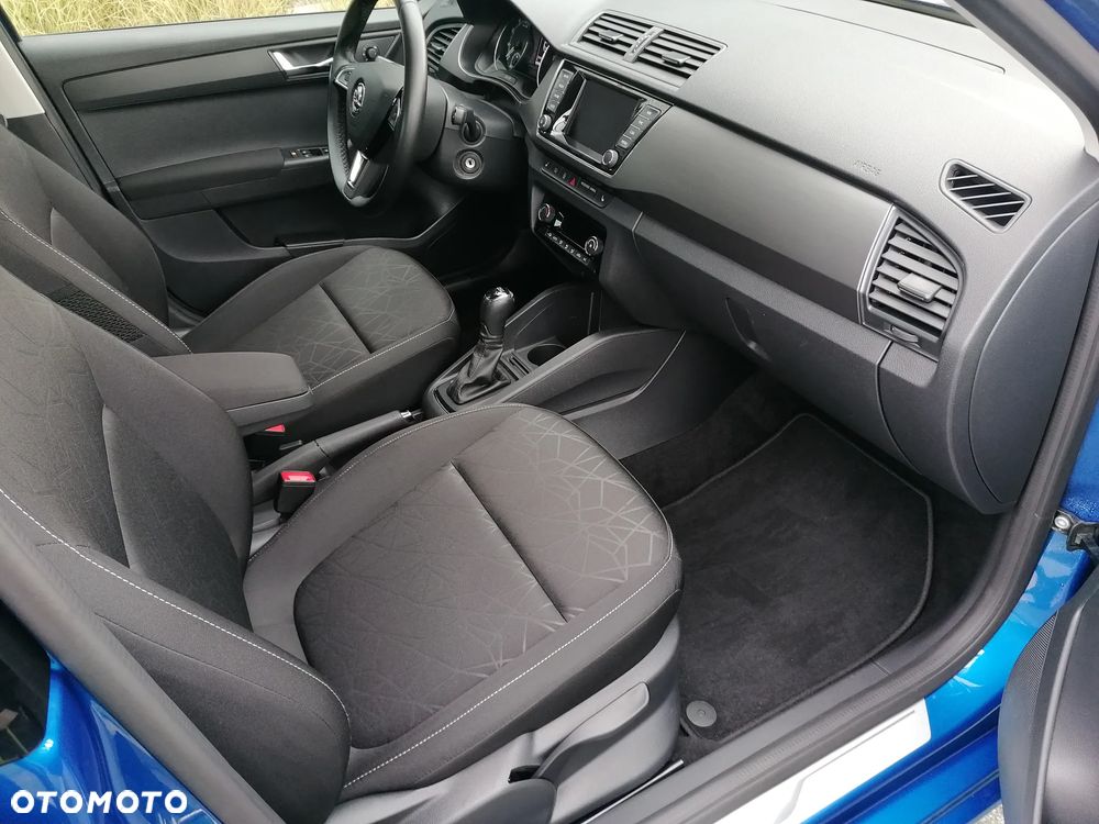 Skoda Fabia 1.0 TSI DSG Clever - 13