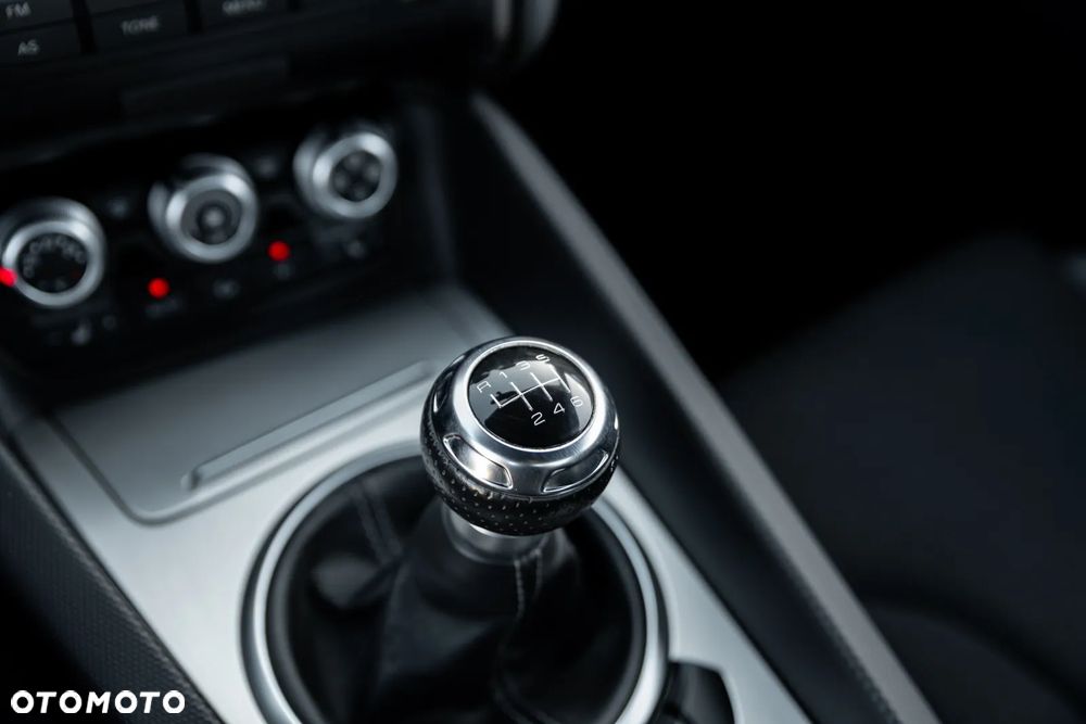 Audi TT Coupé 2.0 TFSI Progressive - 27