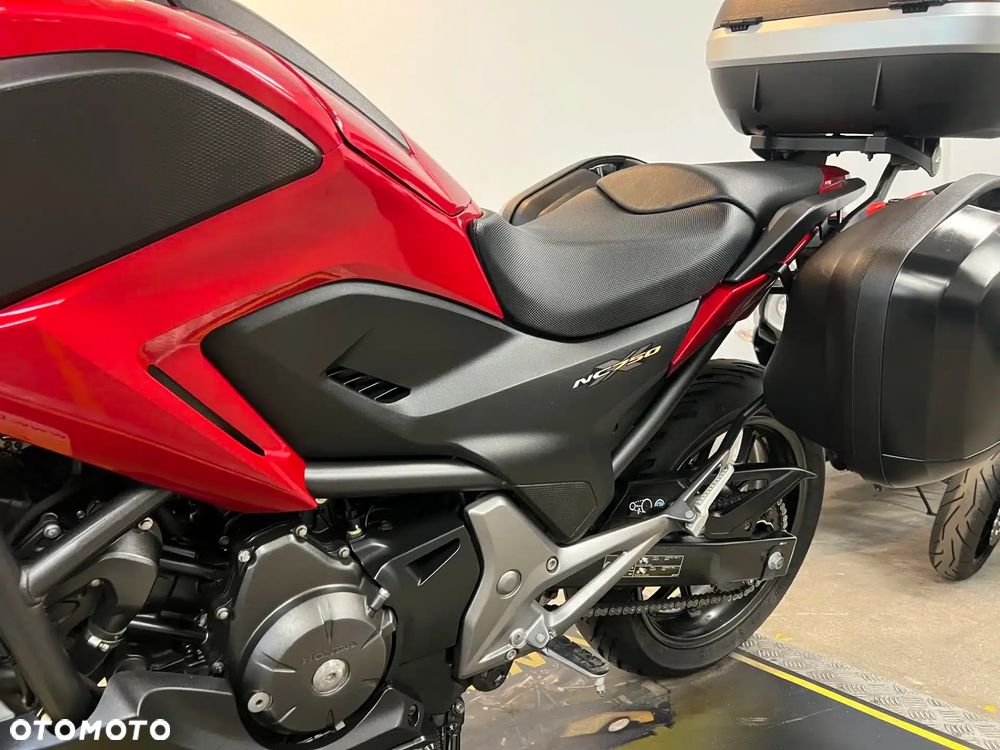 Honda NC - 24