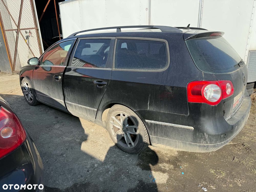 Volkswagen Passat 2.0 TDI DPF Highline - 3