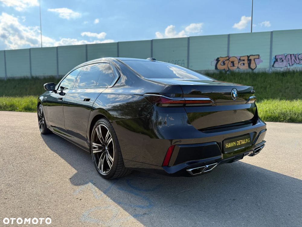 BMW Seria 7 M760e PHEV xDrive sport - 3