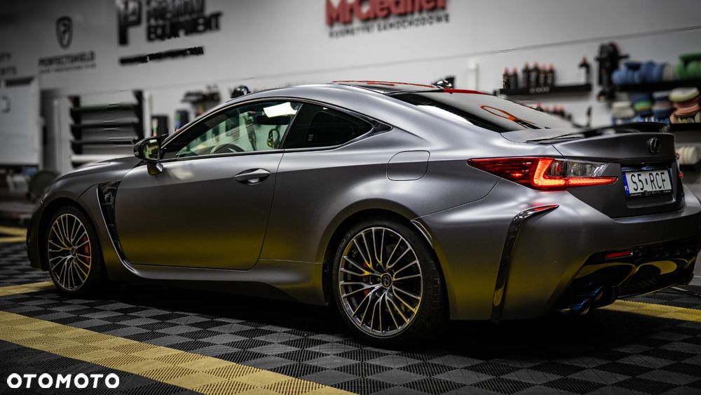 Lexus RC - 19